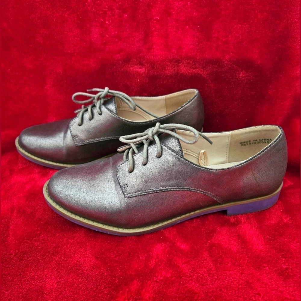 Redherring Metallic Lace-Up Women's Shoes-USA Size 7 - Picture 2 of 7